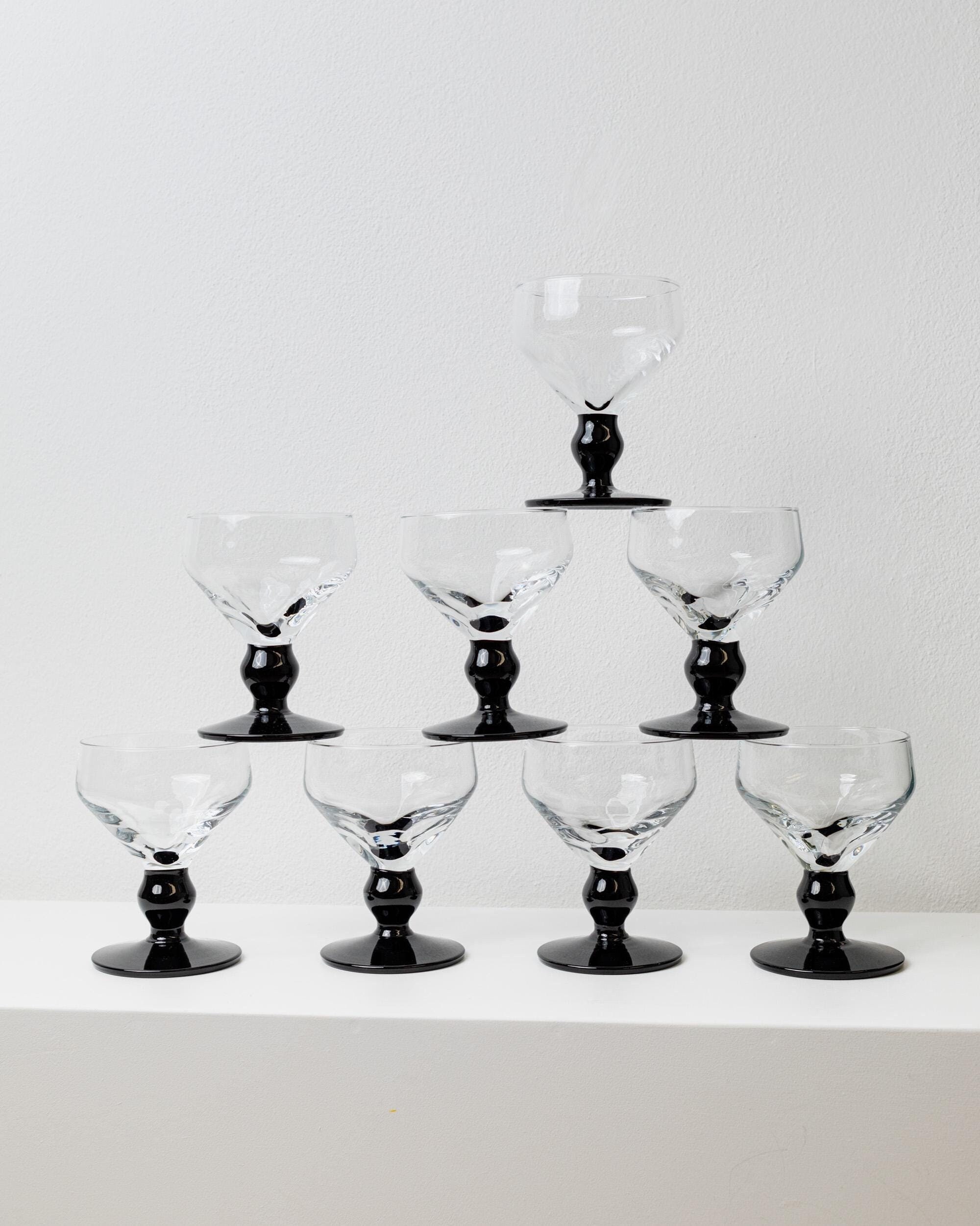 8 Retro Drinking Glasses – Ice Cream Cups, Postmodern Memphis Style – 80s Italian Vintage Glassware – Black Clear Glass, Vintage Gift