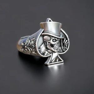 Ace of Spades Skull Ring, Sterling Silver Biker Ring, Gothic Poker Card Ring for Men, Rock and Roll Skull Ring, Lucky Gambler Jewelry