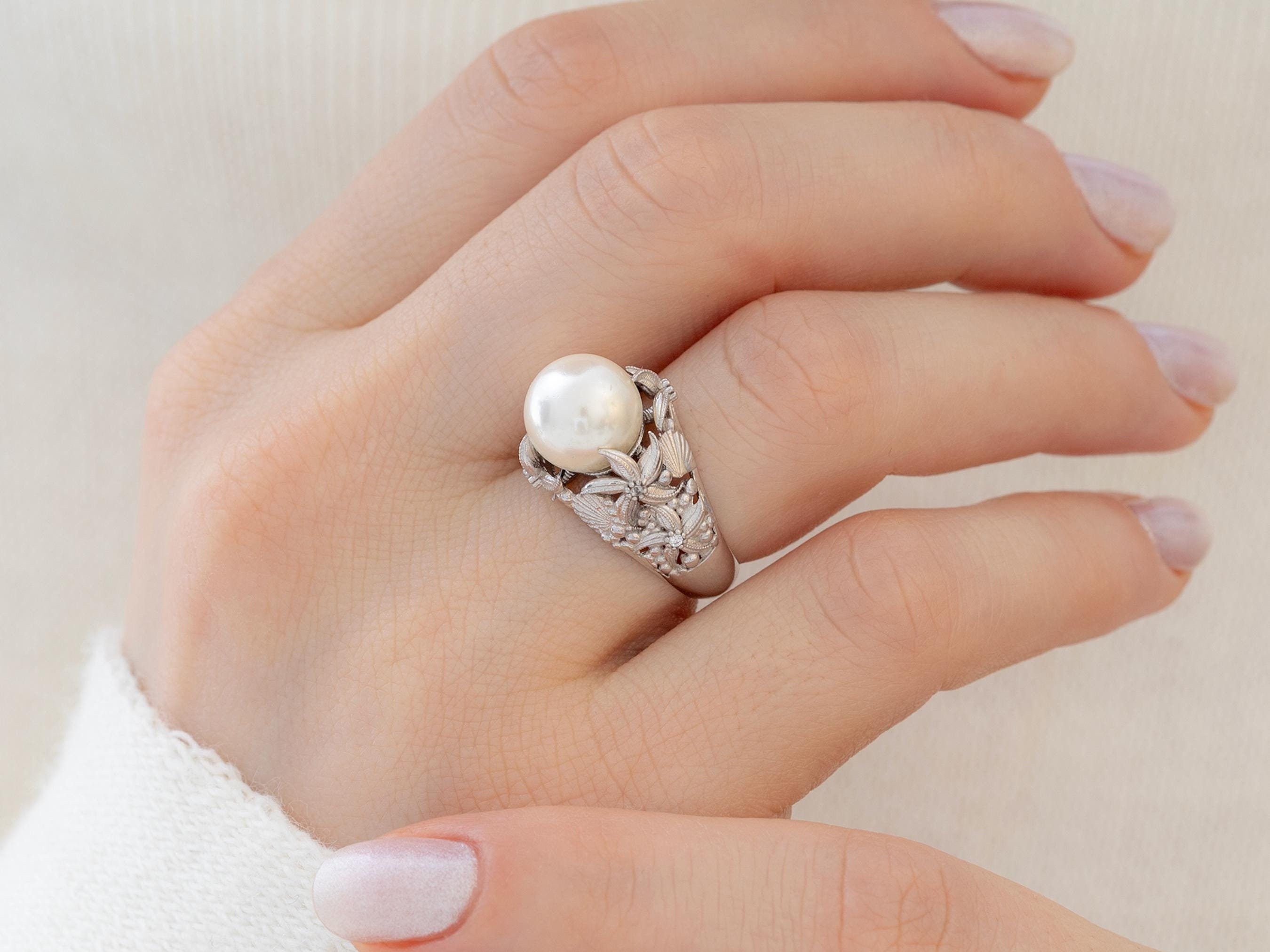 Natural Pearl Ring, Pearl Engagement Ring, Chunky Pearl Ring, Floral Design Pearl Ring, Women Pearl Ring, Handmade Jewelry, Promise Ring Her