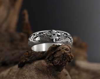 Japanese Kanji Sachi Engraved Statement Ring, Symbol of Happiness