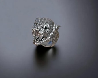 Sterling Silver Jaguar Head Ring: Fierce Animal Jewelry