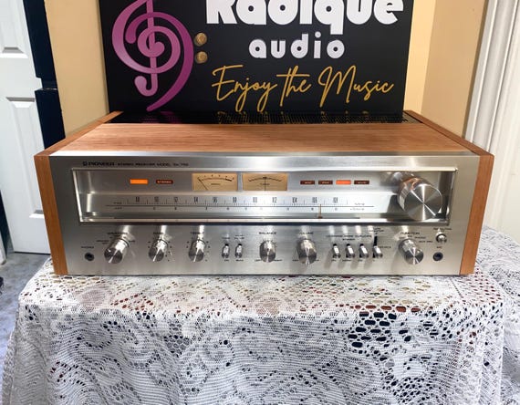 Pioneer SX-750 Receiver, Vintage, 50 WPC, Serviced, Custom Cherry