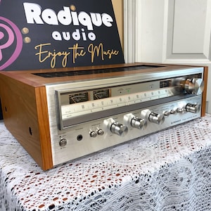 Gorgeous Vintage 20 WPC SX-580 Pioneer Stereo Receiver in Custom Cherry wood