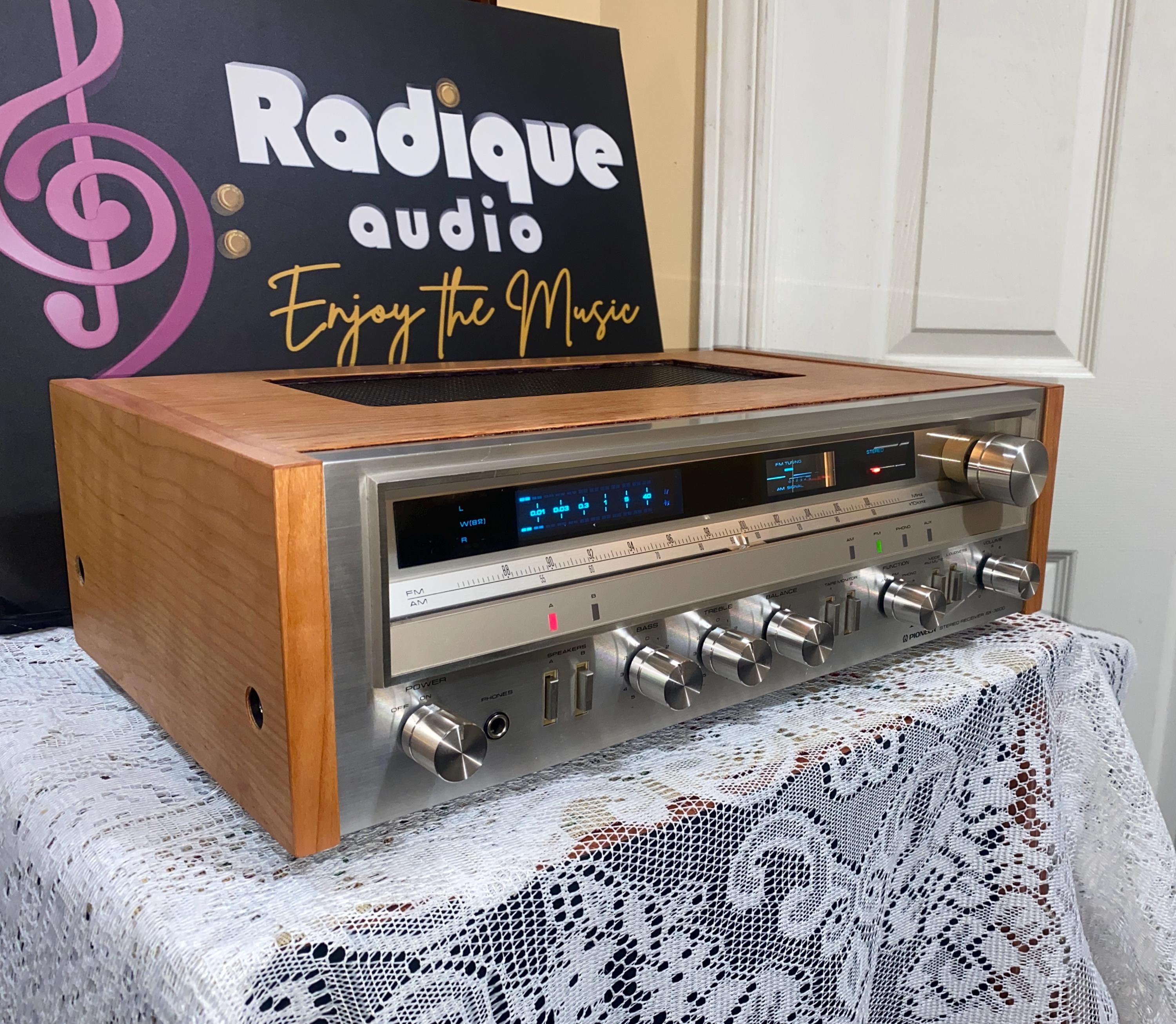 Pioneer SX‑3600 Vintage Receiver – 30WPC, Fluoroscan Meters