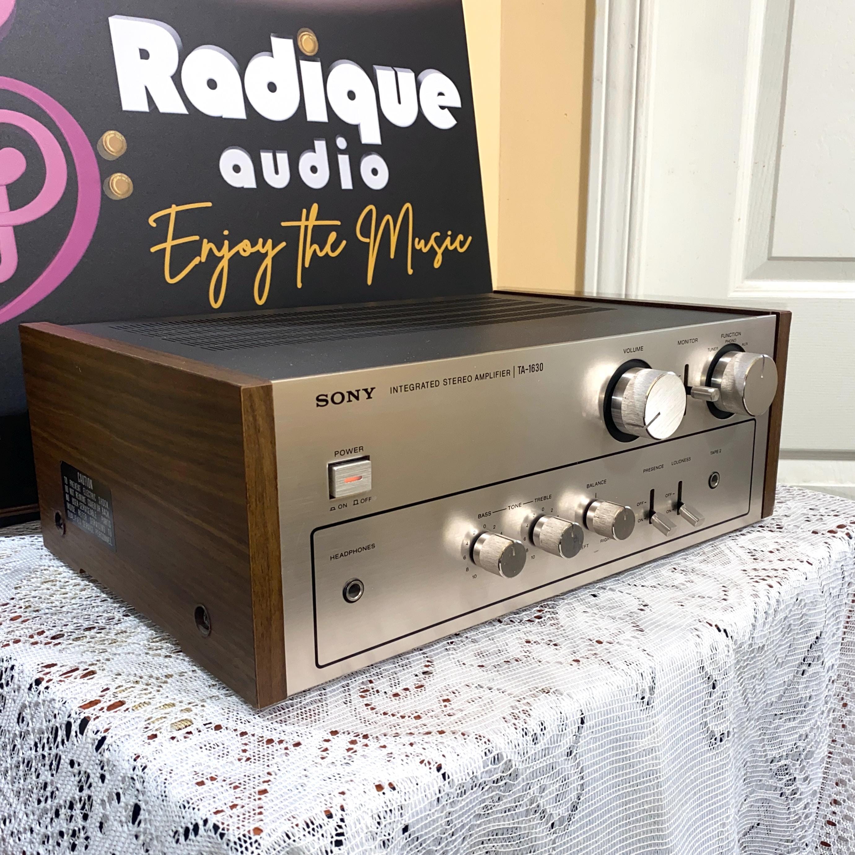 魅力的なヴィンテージ 22 WPC ソニー TA-1630 ステレオインテグレー