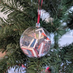 Personalized Mini Book Ornament for Book Lovers NO VINYL - Custom Handmade Christmas Decoration - Custom Book Club Ornament - 3D Mini Books