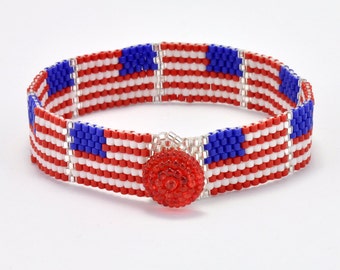 Tutorial - Peyote US Flag Bracelet