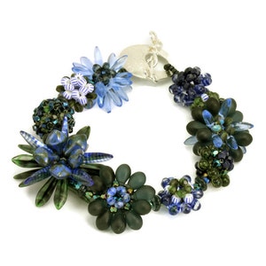Tutorial Bead Jewelry Bracelet Pattern Morphing Plum Blossom Beaded Bead image 1