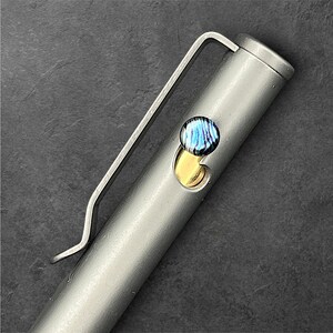 Bolígrafo EDC con acción de cerrojo de titanio Timascus Bolt
