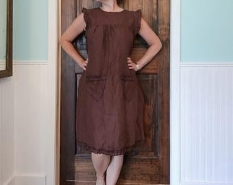 Marie Volangklänning i linne | Boho lantlig stil, kappade ärmar, hjärtformade fickor
