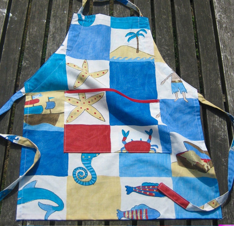 Child/'s Personalised Treasure Island Apron with Pocket Handmade Kid/'s Personalised Seaside Cotton Apron Ages 2-6 yrs