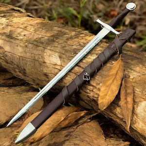 Hand-Forged Elven Longsword, Damascus Steel Sword, Fantasy Medieval Blade, Custom Sword Gift for Him, Emerald Accents, Cosplay Prop,