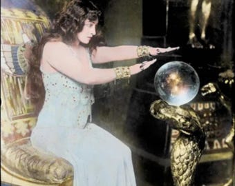 The Oracle's Secret Chamber Perfume -  Aged Papyrus, Egyptian Dragon Incense, Antique Cedar Chest, Oil of Neroli, Sugared Visions