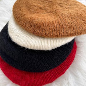 Women Classic French Knit Slouchy Beret Hat, Winter Comfortable Wool Hat, Gift for Her, Christmas Gift