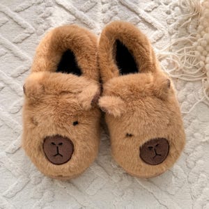 Schattige capibara cartoon pluche pantoffels, winter indoor thuisschoenen, cartoon kerstschoenen, handgemaakt grappig nieuwjaarscadeau, cadeau voor haar