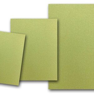 Estoque de cartão de desconto verde oliva com textura de tela Galax
