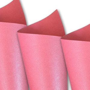 Estoque de cartão de desconto rosa perolado texturizado em tela para frutas perfuradas
