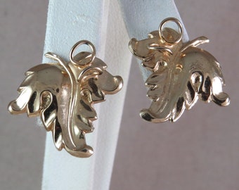 Vintage Sterling Silver Gold Plated Grape Leaf Screw Back Earrings