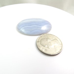 Cabujón ovalado de ágata azul encaje