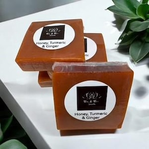 Jabón de miel, cúrcuma y jengibre totalmente natural / Barra iluminadora de hierbas / Cuidado de la piel orgánico artesanal / Ayuda para el acné, las manchas oscuras y la luminosidad
