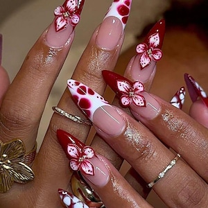 Spotted Red Flower Press On Nail, Long Stiletto Fake Nail for Spring-Summer, Unique French Tips Nail Art, Gel Nails, 3D Nails, Gel Nails.