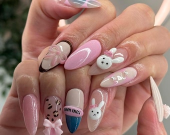 Unghie francesi Baby Bunny Unghie finte, Unghie con fiocco disegnate a mano, Unghie finte in acrilico, Unghie 3D, Unghie finte personalizzate, Unghie in gel, Unghie per compleanno