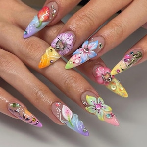Nail Set With Tropical Flower Design Press On Nails, 3D Flower, Ladybug Nail Art, Dreamy Fake Nails for Birthday Party Holiday, Gift for her