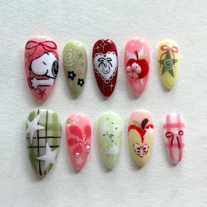Uñas de perro lindas hechas a mano, juego de uñas de almendras único y divertido para amantes de los animales, impresionantes uñas florales a presión, uñas de primavera, uñas de moda, regalo.