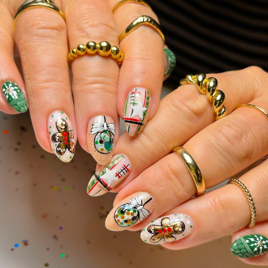 Special Christmas Almond Press on Nails, Christmas Nails Designs