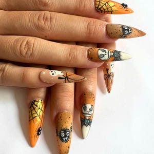 Hand-painted Jack Skellington Press on Nails, Halloween Nail Press On, Halloween Spooky Season Long Stiletto Fake Nails with 3D Bat, Pumpkin