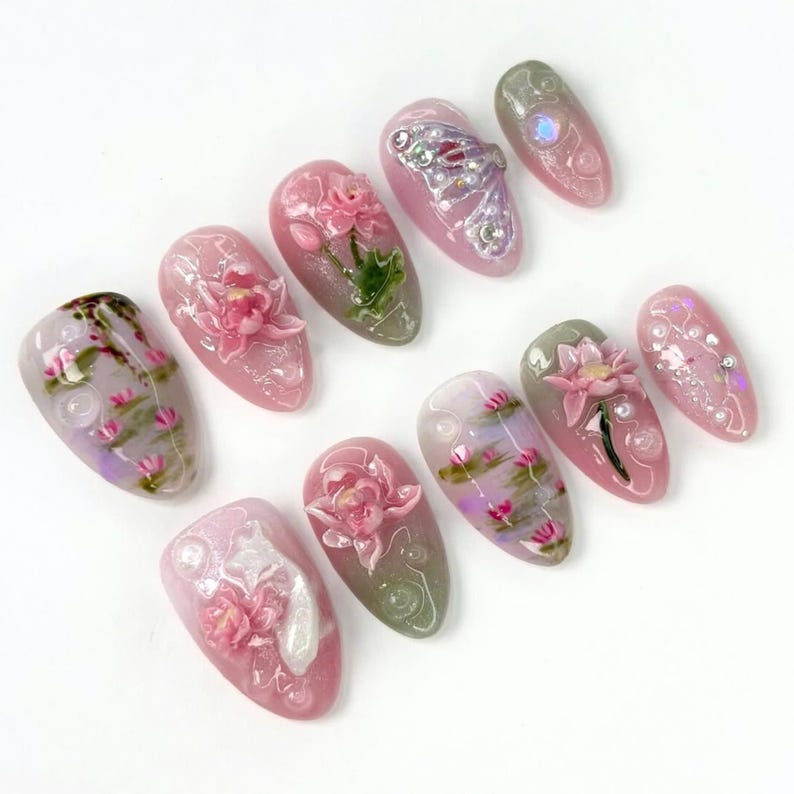 unique nail designs, bold press on nails, vibrant nail art, abstract nail, hand-painted nail, artistic press ons, custom nail art, asian press on, asian nail art, fish fake nails, press on nail fish, koi press on nails, coi fish nails, tea party nail