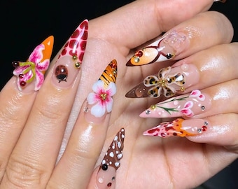 3D Animal Print Press On Nails, Handmade Jungle Nail Art with Flowers, Tiger, Ladybug, Snail & Butterfly, Nature Nail Design Set, Long Nails
