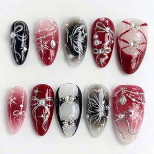 Elegantes Valentinsherz Press On Nails, Rote Mandel Nägel, süße Schleife, Benutzerdefinierte handgefertigte Nägel, Handbemalte Klebenägel, Party Hochzeitsgeschenk.