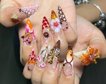 3Dアニマルプリントのプレスオンネイル、花、トラ、てんとう虫