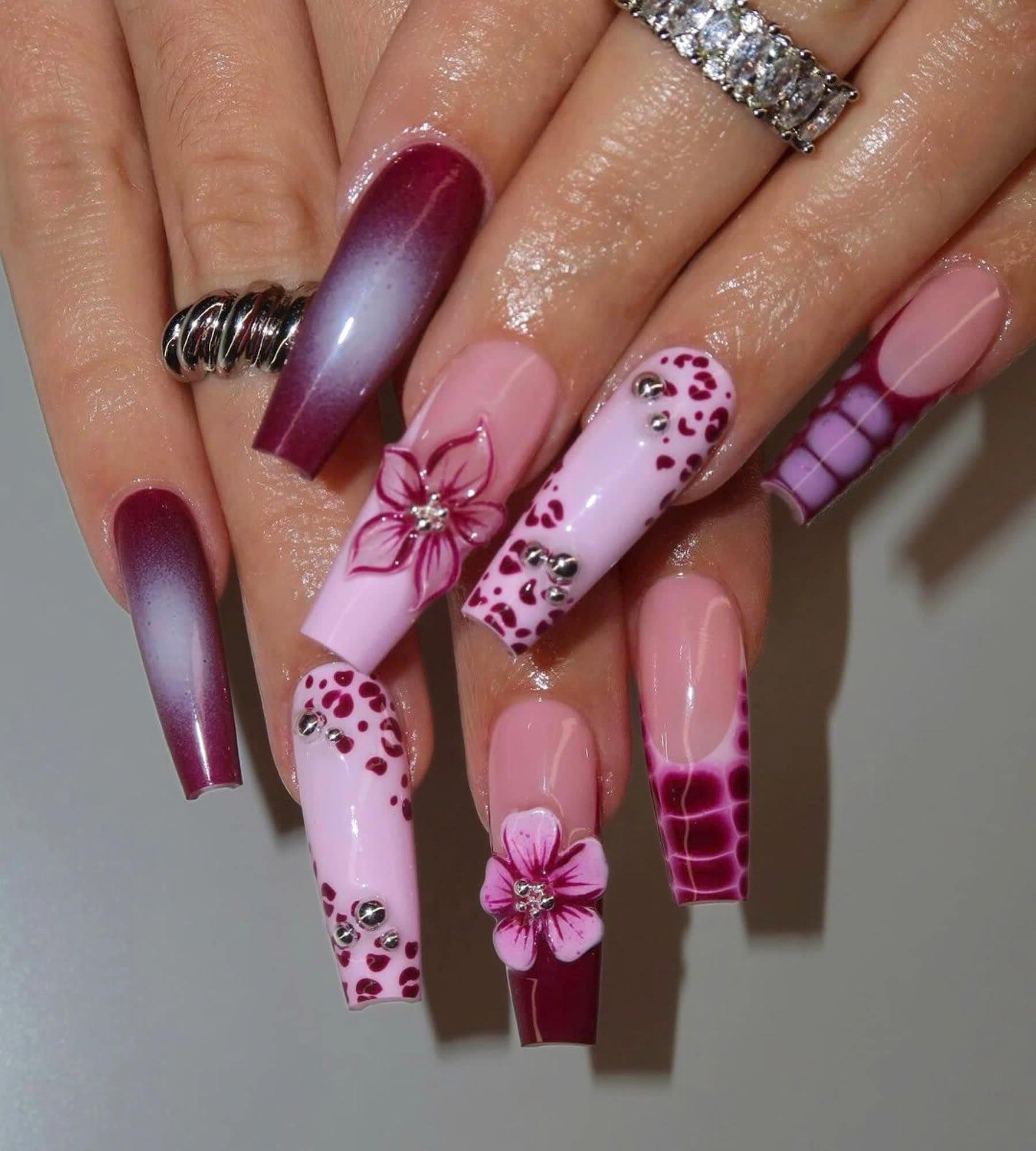 3D Purple Flower Nail Set, Floral Hand Painted Nail, Custom Press On Nail, 3D Nail, Ombre Nails, French Tips Nails, Fake Nails, Dreamy Nails