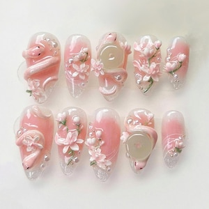 Handmade Pink Lotus & Snake Press On Nails, Custom Snake Almond Nail Set, Trendy Asian Nails, Artistic Spring Nail Art, Fake Nails for Party