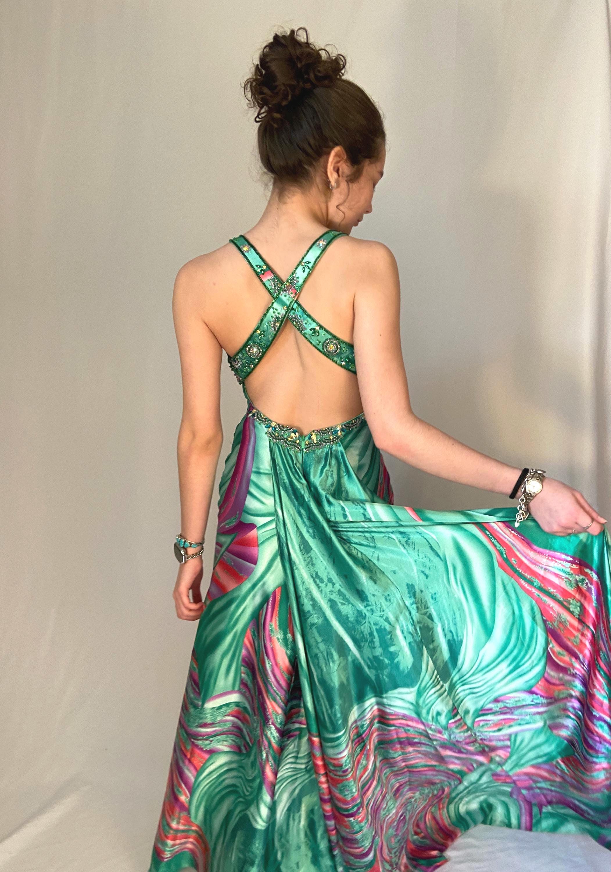 green emerald velvet dress Rainbow Dress Women's Summer Sexy Strapless Split V-Neck Rainbow Print  Striped Dress Beach Dress,Green,S at Amazon Women's Clothing store main image 1