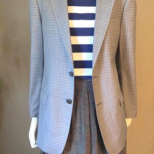 Giorgio Armani Karierte Anzugjacke Vintage Designer Blazer Elegante Herrenbekleidung Business Kleidung