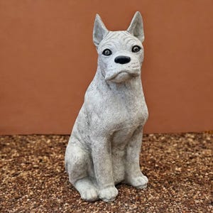 Concrete boxer statue Large dog figurine Outdoor pet decor Boxer garden art Lawn dog sculpture Beton pet ornament Backyard boxer idea