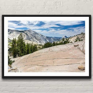 Yosemite National Park-fotoafdruk: wolken rust en uitzicht op halve koepel