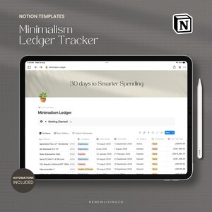 Puede incluir: Una tableta digital que muestra una plantilla de "Minimalism Ledger Tracker". La pantalla muestra una hoja de cálculo con datos financieros, incluyendo categorías, fechas de inicio y fin y estados. El texto "30 days to Smarter Spending" es visible. Un lápiz óptico está al lado de la tableta.