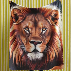 Lion Fleece Throw Blanket: Wildlife Jungle Animal Bedspread