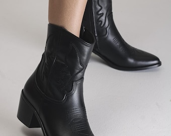Women's Cowboy Block Heel Boots Krula - Western Style Ankle Boots