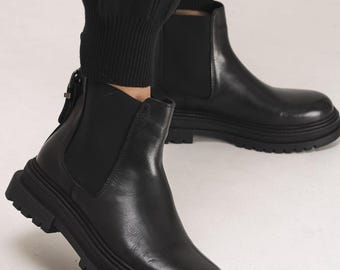 Black Leather Chelsea Boots: Women's Chunky Platform Ankle Boots