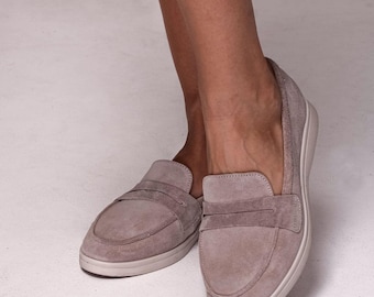 Classic Loafers Krula Beige Suede with Soft Insole