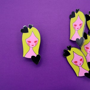 Enamel Pin 'Yellow Girl Alien' By Ana Bagayan image 4