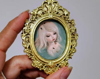 Chelsea - Mini Print by Ana Bagayan 2026