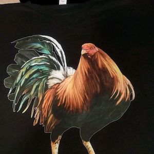 Red Gamefowl T-Shirt - Men&#39;s Top with Short Sleeves and Casual Design - Menswear