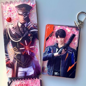 2er Set Caleb Treibsand Schlüsselanhänger und Acrylblock! Love and Deepspace Sylus Xavier Rafayel Zayne Otome Gamer Geschenk C364