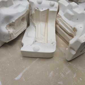 Jesus in His Cradle Slip Casting Mold | Gator Molds | Vintage Christmas Ceramic Mold